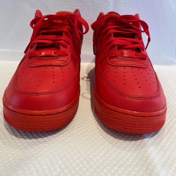 Almost in perfect condition! Nike Airforce 1 in red - Picture 15 of 16
